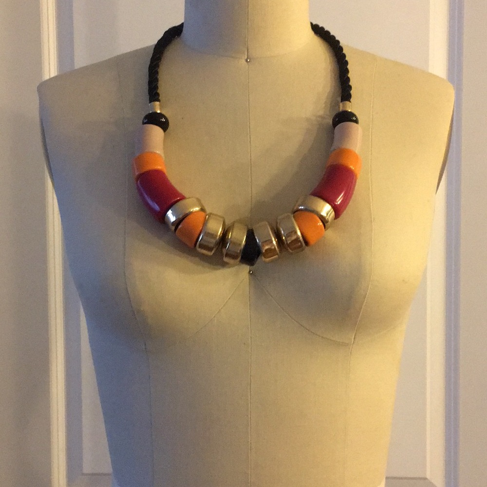 Multi-Color Marimekko necklace 😊🥰💫